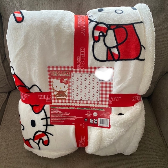 Hello Kitty Other - Hello Kitty Full/ Queen Candy Cane Christmas Holiday Sherpa Throw Blanket